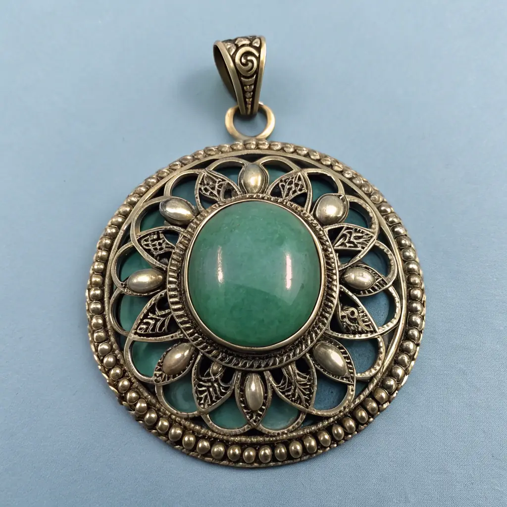 Elegant Jade Pendant Necklace